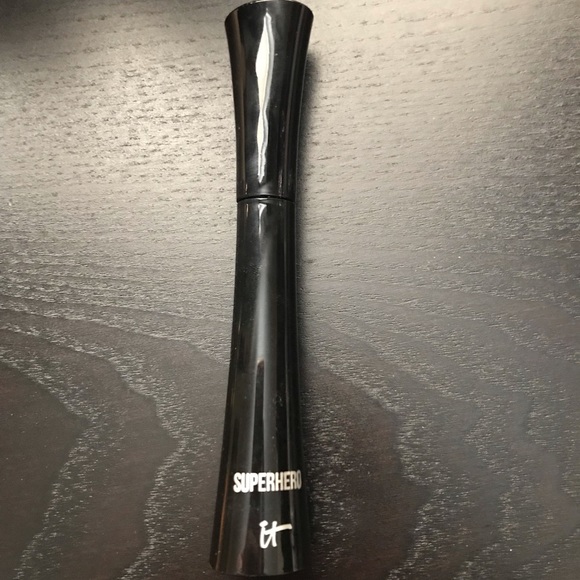 Makeup - Picture 4 of 4